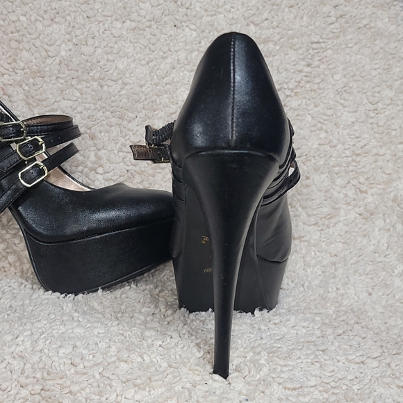 Black platform high heels - Picture 7 of 8